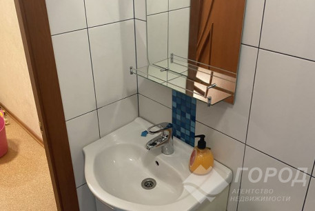 Продам 3-х кімнатну квартиру, Холодная Гора, Код: 810642/1