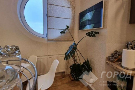 Продам 2-х кімнатну квартиру, Павлово поле, Код: 810688/1