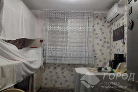 Сдам гостинку, ХТЗ, ХТЗ метро, Код: 810696/1