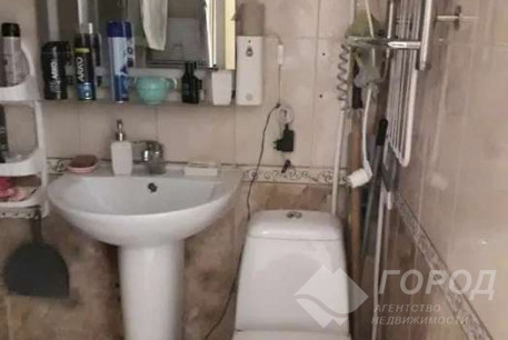 Сдам гостинку, ХТЗ, ХТЗ метро, Код: 810696/1