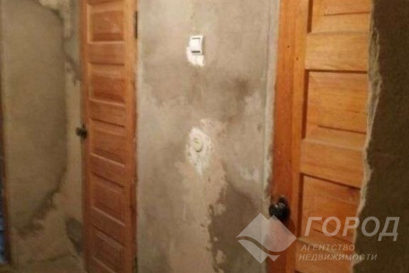 Продам 2-х кімнатну квартиру, ХТЗ, Код: 810699/1