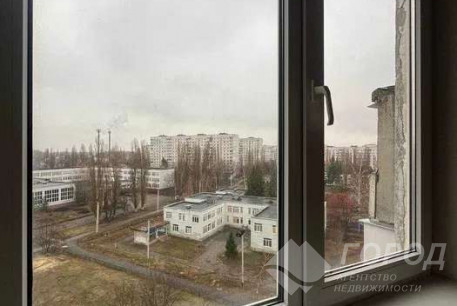 Продам 3-х кімнатну квартиру, Рогань, Код: 810701/1