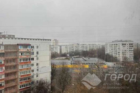 Продам 3-х кімнатну квартиру, Рогань, Код: 810701/1