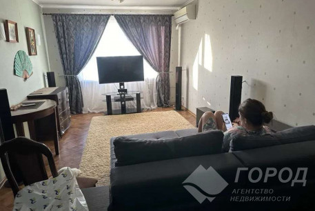 Сдам 3-х кімнатну квартиру, Гагарина проспект, Проспект Гагарина метро, Код: 810722/1