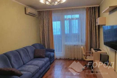 Продам 3-х кімнатну квартиру, Гагарина проспект, Защитников Украины метро (Площадь Восстания), Код: 810726/3