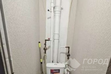 Продам 2-х кімнатну квартиру, Рогань, Роганский ж/м, Код: 810765/1