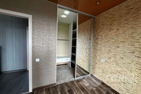 Продам 4-х кімнатну квартиру, Салтовка, Код: 810775/2