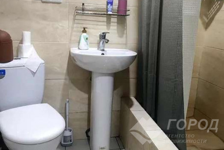 Продам 1-кімнатну квартиру в новобудові, Центр, Код: 810797/2