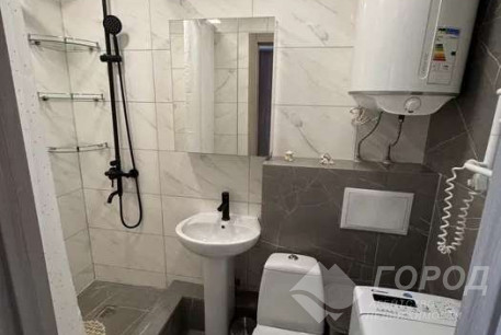 Сдам гостинку, Центральный рынок, Южный вокзал метро, Код: 810807/1