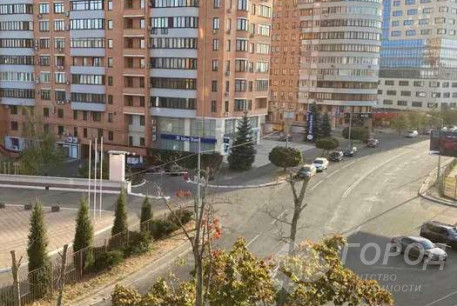 Продам 2-х кімнатну квартиру, Павлово поле, Ботанический сад метро, Код: 810824/1