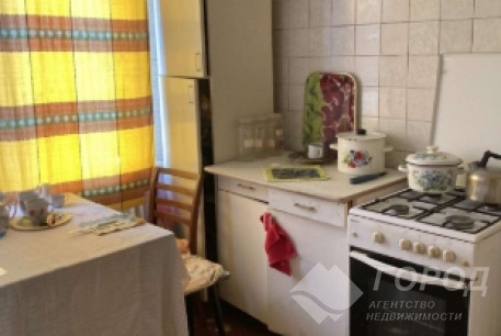 Продам 2-х кімнатну квартиру, Рогань, Код: 810824/2