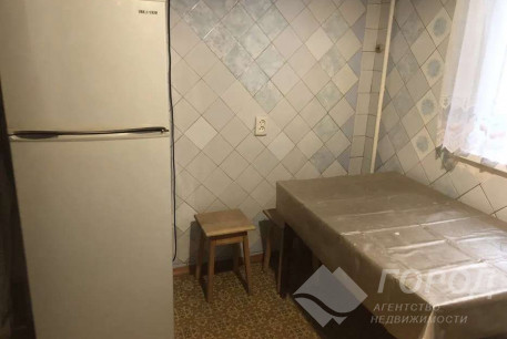 Сдам 4-х кімнатну квартиру, ХТЗ, Пролетарская метро (Индустриальная), Код: 810841/1