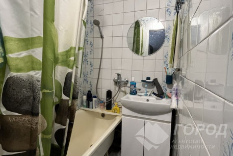 Продам 3-х кімнатну квартиру, Жуковского, Код: 810846/1