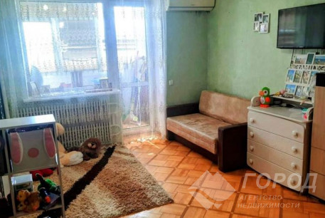 Продам 1-кімнатну квартиру, Гагарина проспект, Код: 810918/2