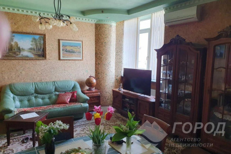 Продам 2-х кімнатну квартиру, Холодная Гора, Код: 810934/1