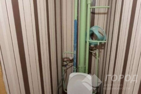 Продам 2-х кімнатну квартиру, Рогань, Код: 810937/1