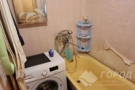 Продам 2-х кімнатну квартиру, Рогань, Код: 810937/1