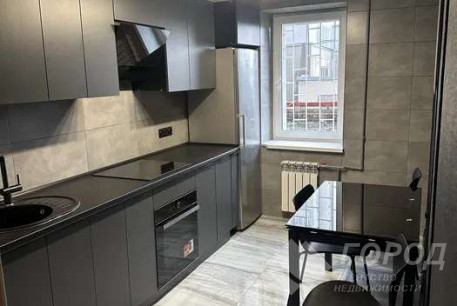 Сдам 3-х кімнатну квартиру, Центральный рынок, Южный вокзал метро, Код: 811000/3