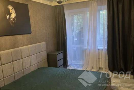 Сдам 3-х кімнатну квартиру, Центральный рынок, Южный вокзал метро, Код: 811000/3