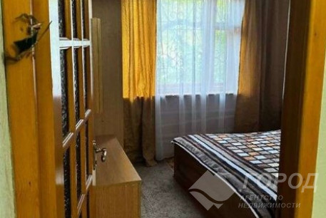 Продам 3-х кімнатну квартиру, Одесская, Код: 811012/1