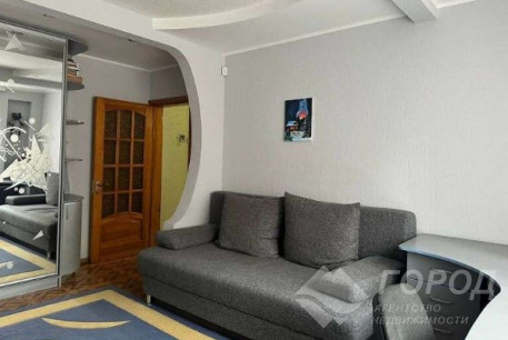 Продам 3-х кімнатну квартиру, Одесская, Код: 811012/1