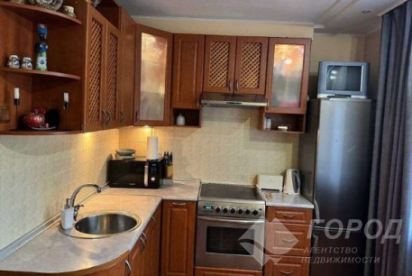 Продам 3-х кімнатну квартиру, Одесская, Код: 811012/1