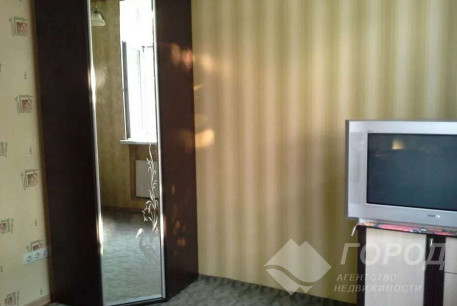 Сдам гостинку, Центральный рынок, Южный вокзал метро, Код: 811025/1