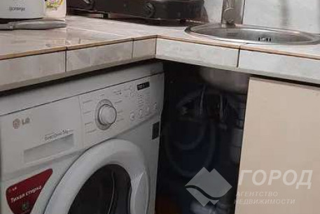 Сдам гостинку, ХТЗ, Пролетарская метро (Индустриальная), Код: 811099/1