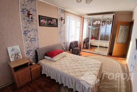 Продам 3-х кімнатну квартиру, Новые дома, Маршала Жукова метро (Дворец спорта), Код: 811102/3