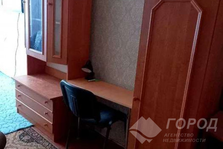 Продам гостинку, ХТЗ, Код: 811102/4