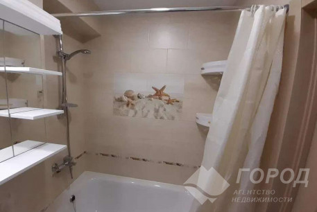 Сдам 2-х кімнатну квартиру, Центр, Университет метро, Код: 811115/1