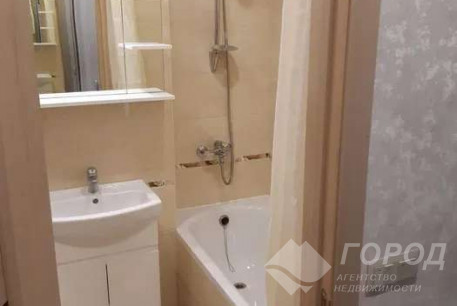 Сдам 2-х кімнатну квартиру, Центр, Университет метро, Код: 811115/1