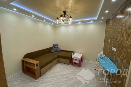 Сдам 3-х кімнатну квартиру, Песочин, Мобиль, Код: 811119/1