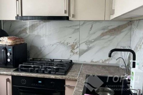 Продам 1-кімнатну квартиру, Рогань, Код: 811182/1