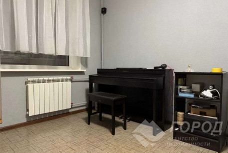 Продам 3-х кімнатну квартиру, Песочин, Мобиль, Код: 811183/1