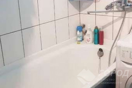 Сдам гостинку, Новые дома, Армейская метро (Советской Армии), Код: 811188/1