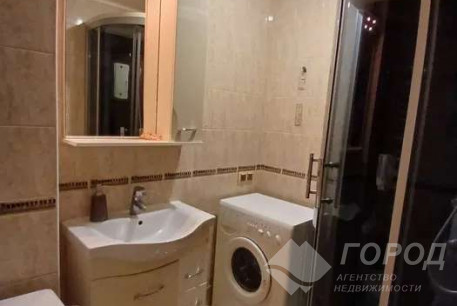 Продам 2-х кімнатну квартиру, Гагарина проспект, Спортивная метро, Код: 811190/1