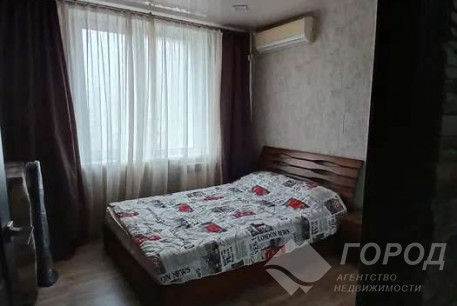 Продам 2-х кімнатну квартиру, Гагарина проспект, Спортивная метро, Код: 811190/1