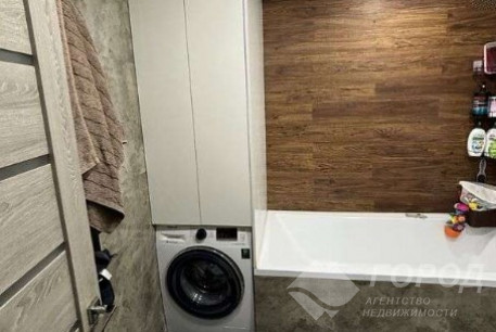 Продам 2-х кімнатну квартиру, Сосновая Горка, Павловка, Код: 811192/1