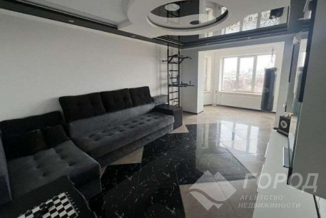 Продам 2-х кімнатну квартиру в новобудові, ХТЗ, ХТЗ метро, Код: 811212/1