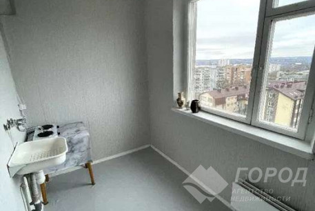 Продам 2-х кімнатну квартиру, Холодная Гора, Холодная Гора метро, Код: 811213/1