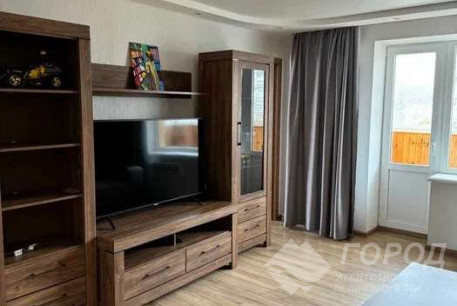 Продам 4-х кімнатну квартиру, Павлово поле, Код: 811235/1