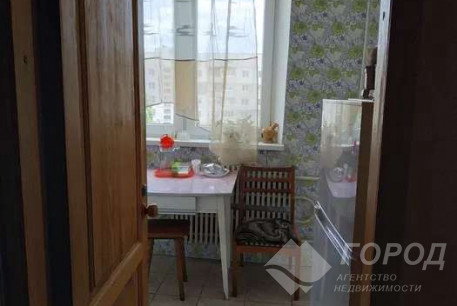 Сдам 2-х кімнатну квартиру, Рогань, Код: 811254/1