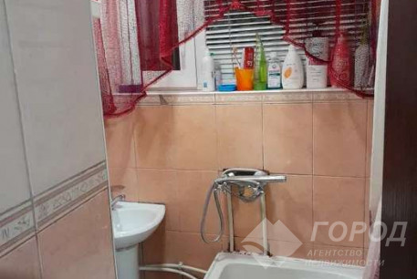 Продам гостинку, Центральный рынок, Южный вокзал метро, Код: 811282/1