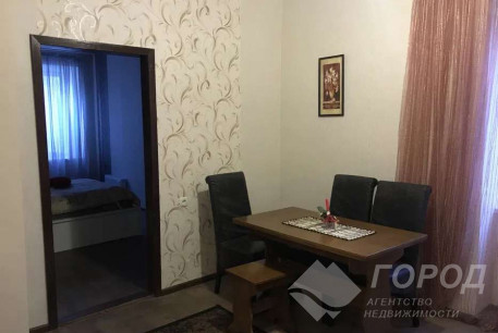 Сдам 3-х кімнатну квартиру, Центральный рынок, Код: 811316/1