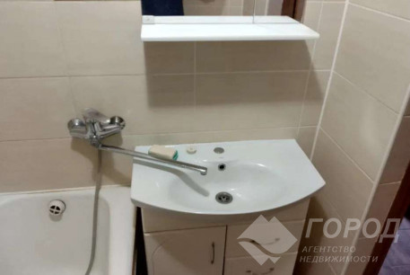 Сдам 2-х кімнатну квартиру, Основа, Код: 811330/1