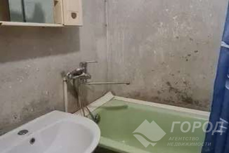 Сдам 2-х кімнатну квартиру, Рогань, Код: 811334/2