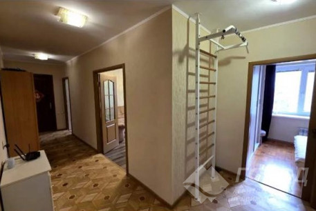 Продам 3-х кімнатну квартиру, Сосновая Горка, Код: 811354/36