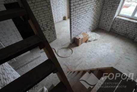 Продам 3-х кімнатну квартиру в новобудові, Центральный рынок, Код: 811354/38