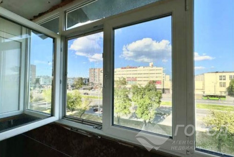 Продам 1-кімнатну квартиру, Одесская, Код: 811354/57